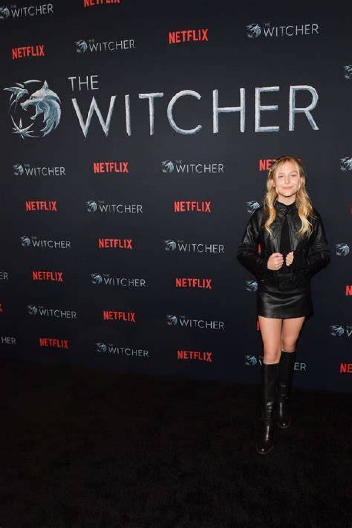 Alyvia Alyn Lind Netflix's "The Witcher" Season 1 Photo Call in