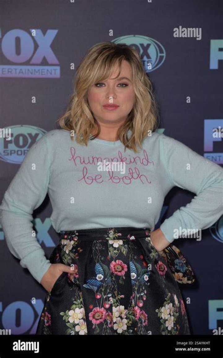 Amanda Fuller Fox Upfront Presentation02 GotCeleb