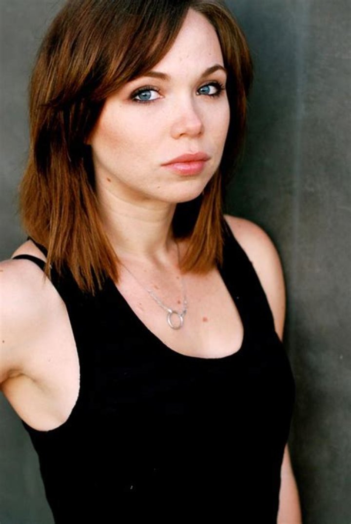 Amanda Fuller Nude Leaked Pics &mdash; Weight Gain Didn't Stop Her To Strip