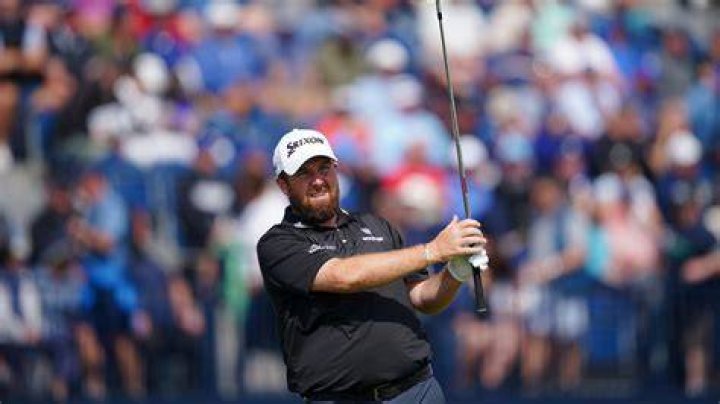 Amateur Christo Lamprecht sets the early pace at the Open The Independent