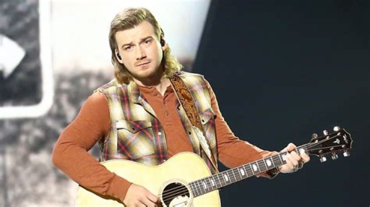 Amid Industry Rebukes, Wallen&rsquo;s Album Stays No. 1 The New York