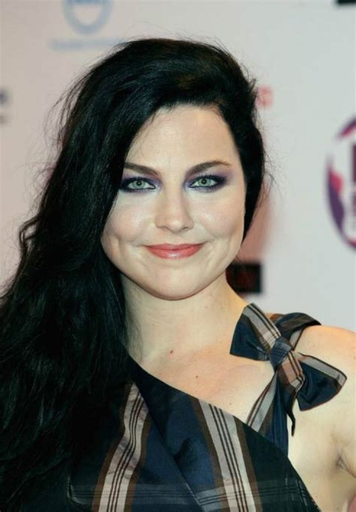 Amy Lee Height, Weight, Age, Spouse, Family, Facts, Biography ·