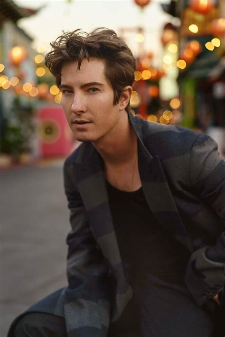 Andrew Allen photo