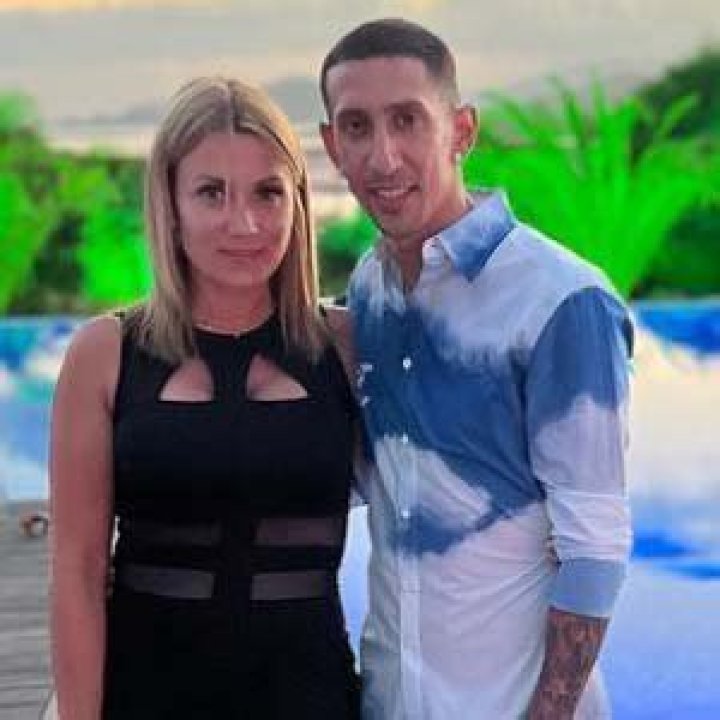 Angel Di Maria Height, Wife Name, Parents, Salary, Age &
