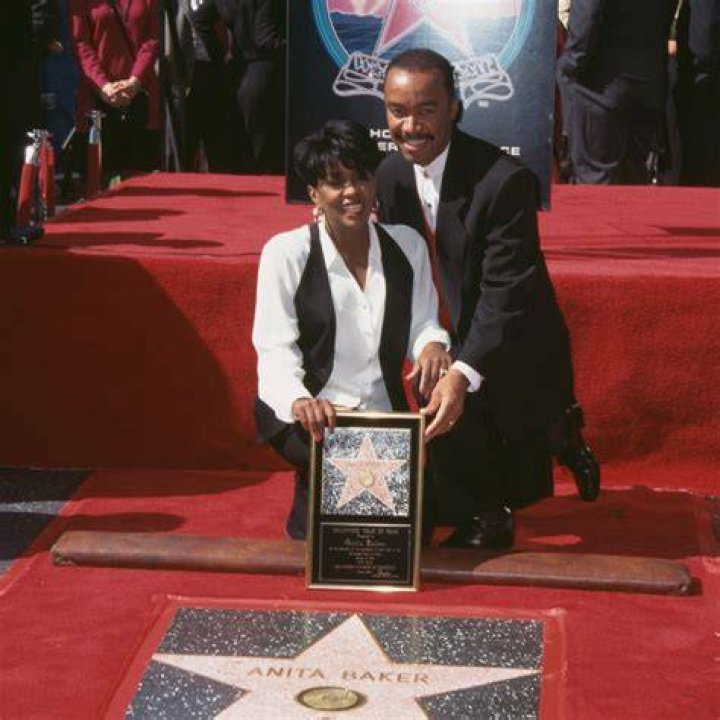 Anita Baker & sons Celebrity families, Celebrity couples, Celebrity moms