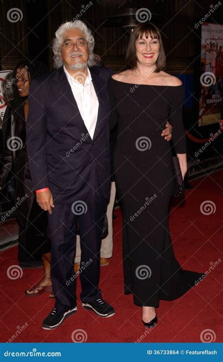 Anjelica Huston & Husband Robert Graham At The 56th Annual Directors