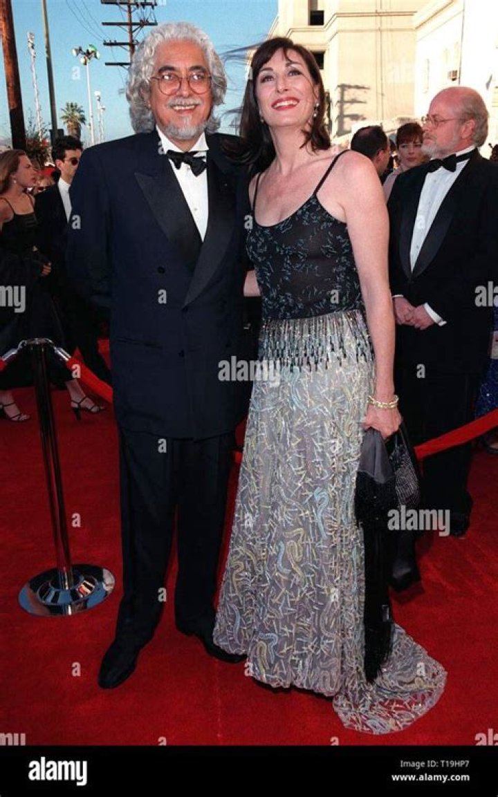 Anjelica Huston Husband Robert Graham Job, Marriage Details