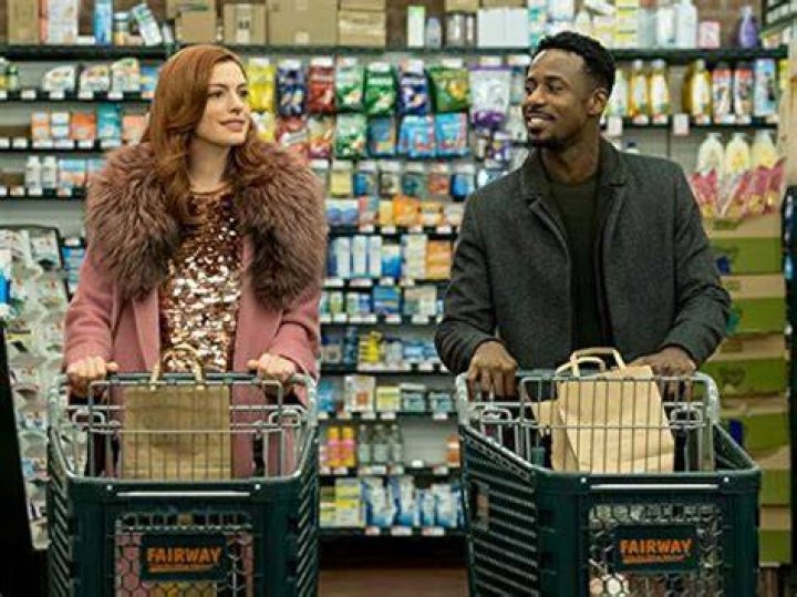 Anne Hathaway & Gary Carr Film Romantic Scene for 'Modern Love' in