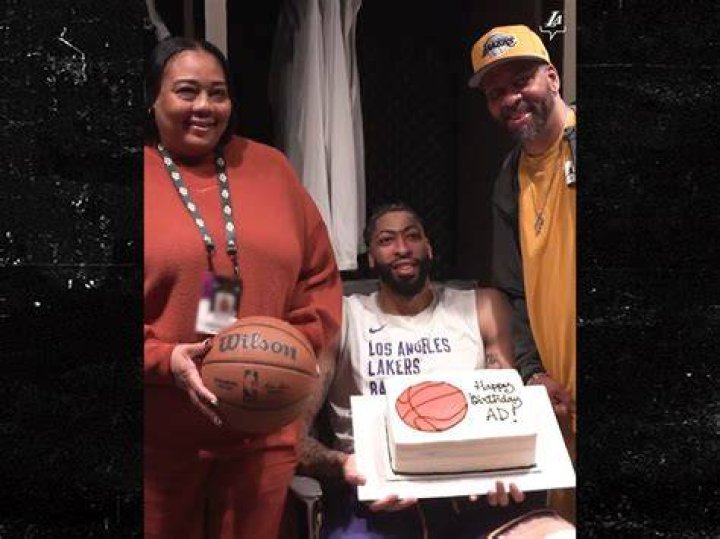 Anthony Davis Parents Latest In Bollywood News