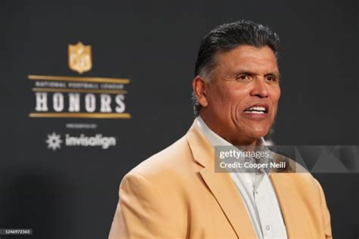 Anthony Munoz Net Worth 2024 Wiki Bio, Married, Dating, Family, Height