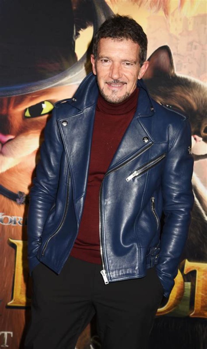 Antonio Banderas Says His 2017 Heart Attack Changed His Life
