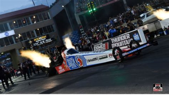 Antron Brown races to Top Fuel victory at Las Vegas