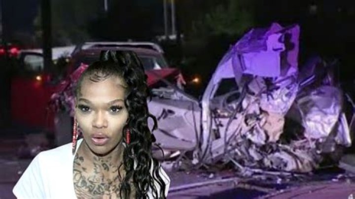 Apple Watts Car Crash Archives The Shade Room