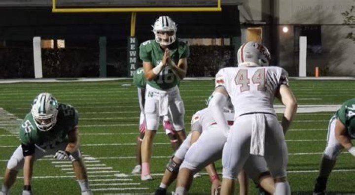 Arch Manning throws for 5 touchdowns in another dominant performance