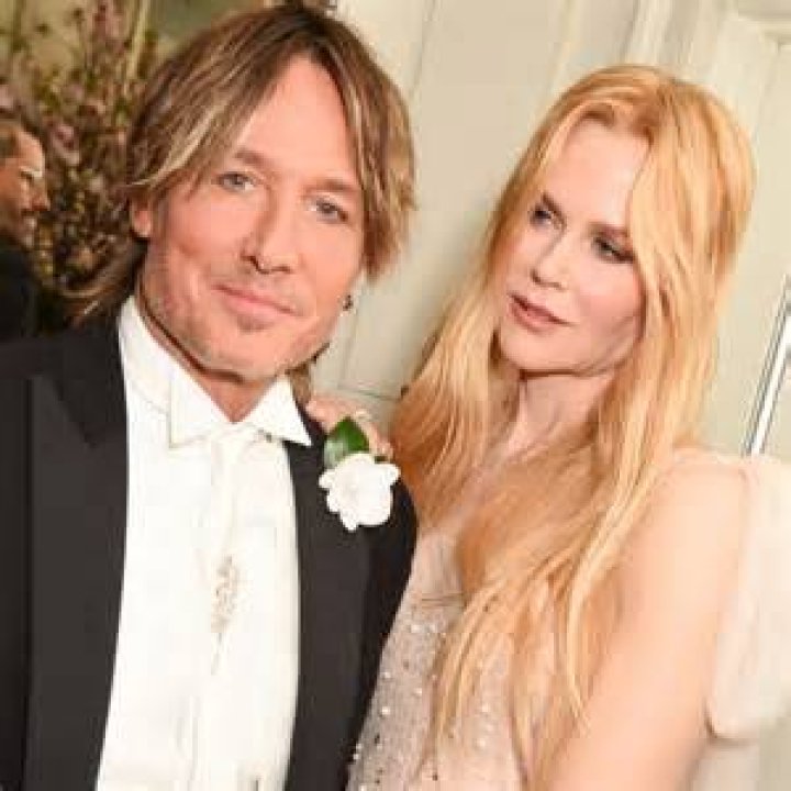 Are Keith Urban and Karl Urban related?