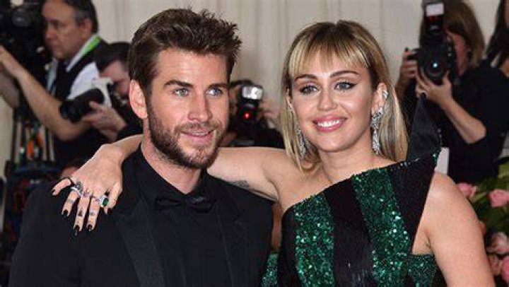Are Miley Cyrus and Liam Hemsworth married? Pictures show the singer in