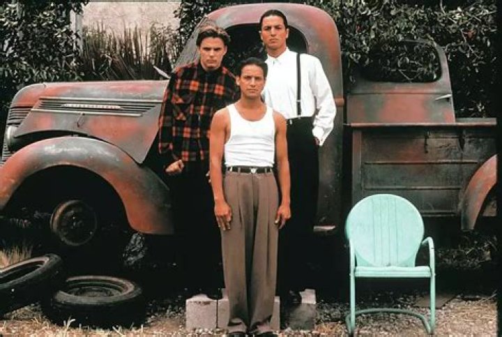 Are Paco and Cruz brothers in blood in blood out? Celebrity Wiki