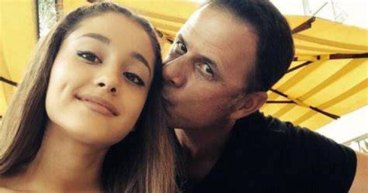 Ariana Grande Parents and Background