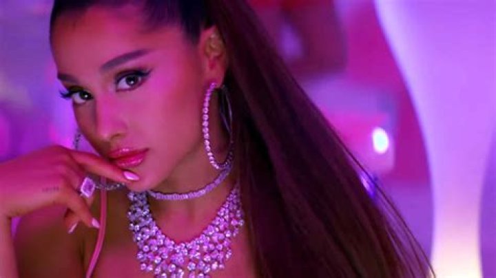 Ariana Lee Bonfiglio Girlfriend Did the TikTok Star Break up? OtakuKart