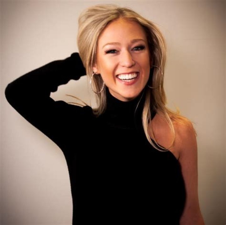 Ariel Epstein (SportsGrid / Fan Duel Host) idobi Network