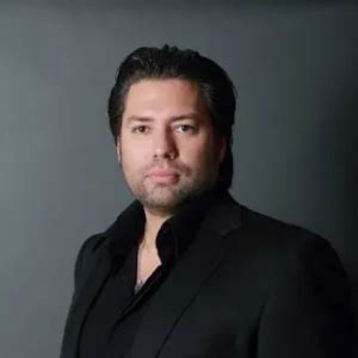 Armando Montelongo Age, Net Worth, Instagram, Wife, Siblings, Job