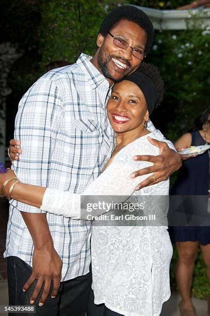 Arnold Byrd and Jenifer Lewis married in 2012 Jennifer lewis