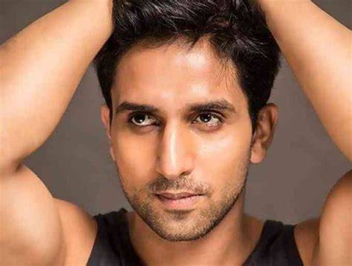 Arslan Goni Height, Affairs, Age, Net Worth, Bio and More 2022 The