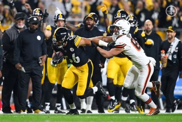 As Steelers&rsquo; Alex Highsmith breaks out, he won&rsquo;t who helped him