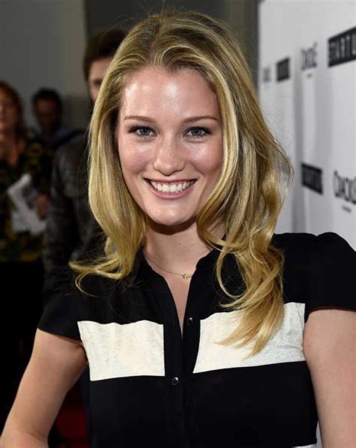 ASHLEY HINSHAW at ‘Startup TV’ Screening in Los Angeles 08/23/2016