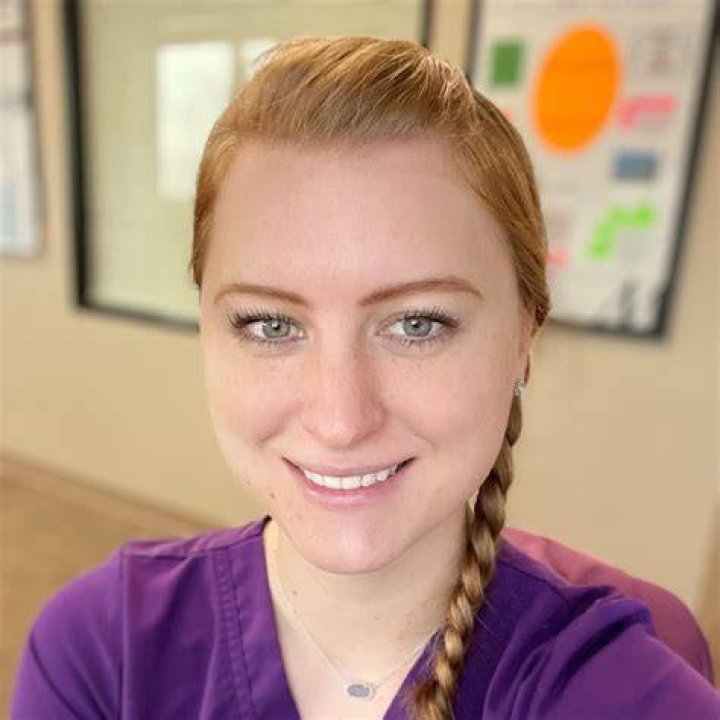 Ashley Lundquist YouTube