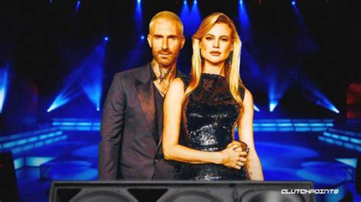 Ashley Russell Claims Adam Levine Sent Flirty Instagram DMs