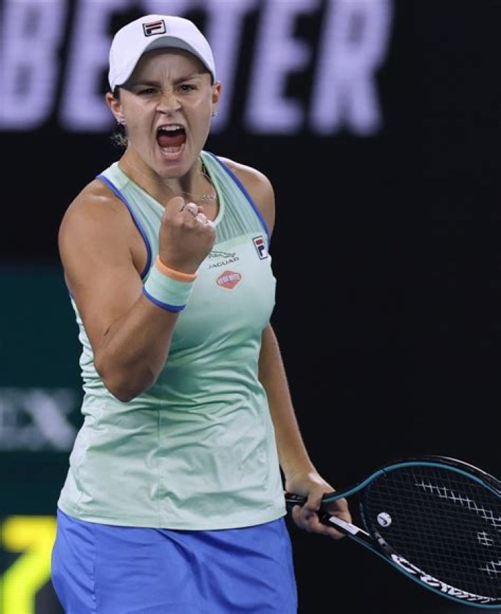 Australian Open Ashleigh Barty through to quarterfinals alongside