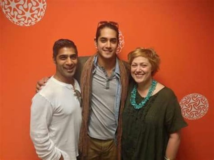 Avan With His Mom Avan Jogia Photo (19778135) Fanpop