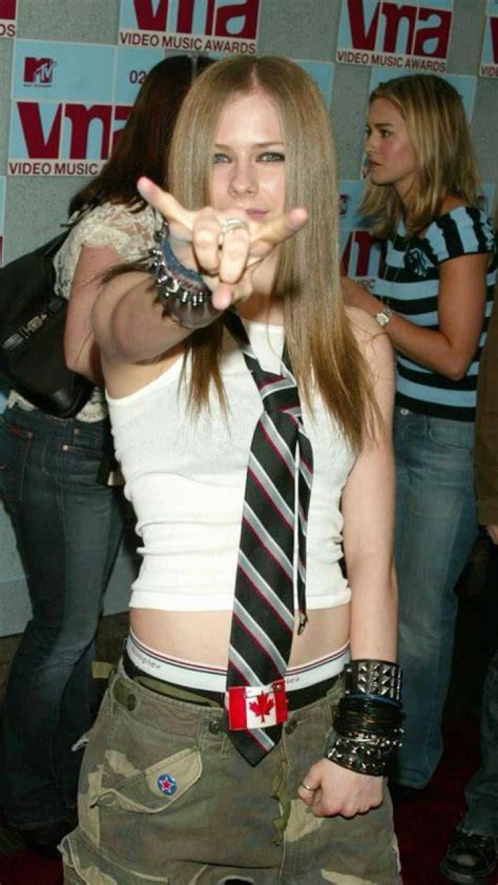 Avril Lavigne &mdash; Wearing a 'Love Sux' Tutu Dress &mdash; and Boyfriend Mod Sun