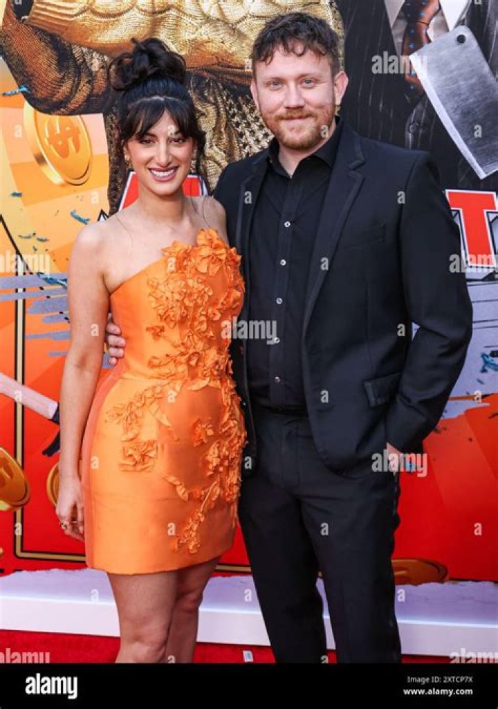 Ayden Mayeri Husband? Is She Married? Parents And Net Worth