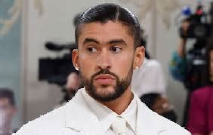 Bad Bunny parents Meet Tito Mart&iacute;nez and Lysaurie Ocasio