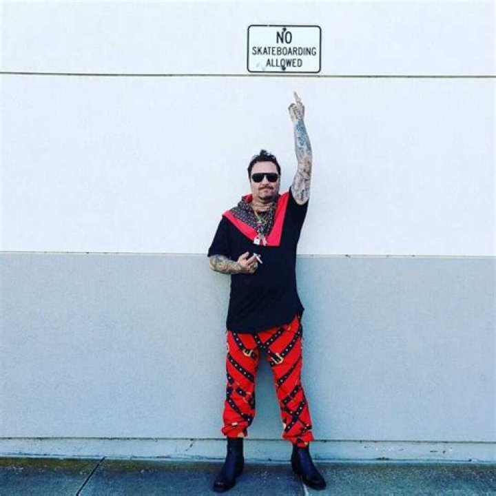 Bam Margera Bio, Age, Net Worth, Wife, Children