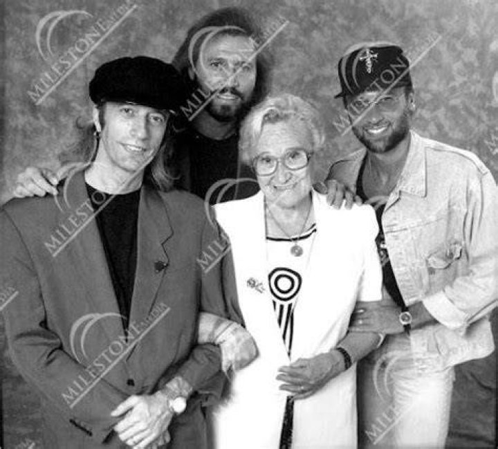 Barbara Gibb passed away at the age of 95 in Miami on Friday night (Aug