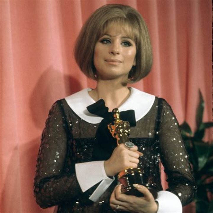 Barbra's Wedding Barbra, Celebrity wedding photos, Celebrity weddings
