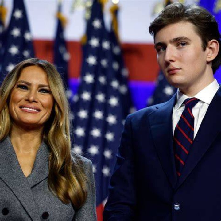 Barron Trump mother