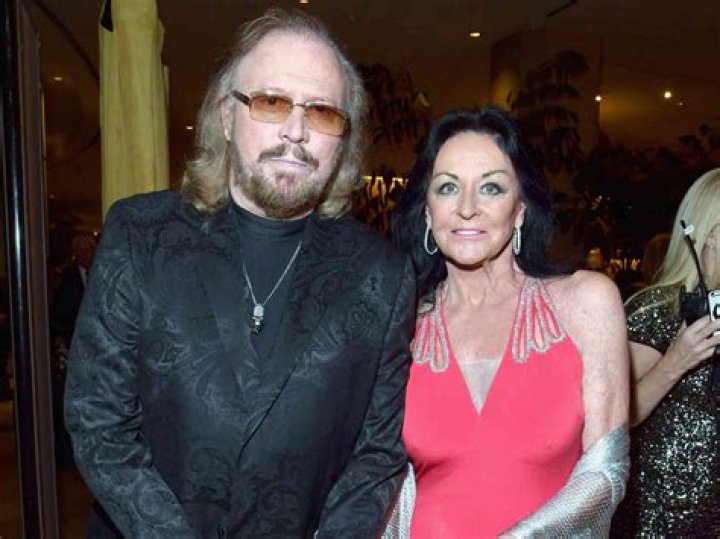 BARRY GIBB's health is very weak! He may die at the age of 76 YouTube