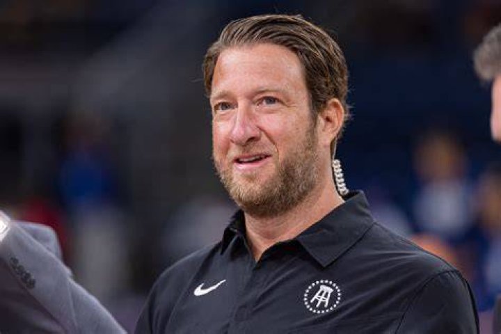Barstool Sports Founder Dave Portnoy Responds To Rumor He&rsquo;s Dating