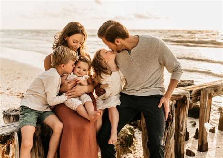 Beach Family Pics and Weekend Fun Peanut Butter Fingers