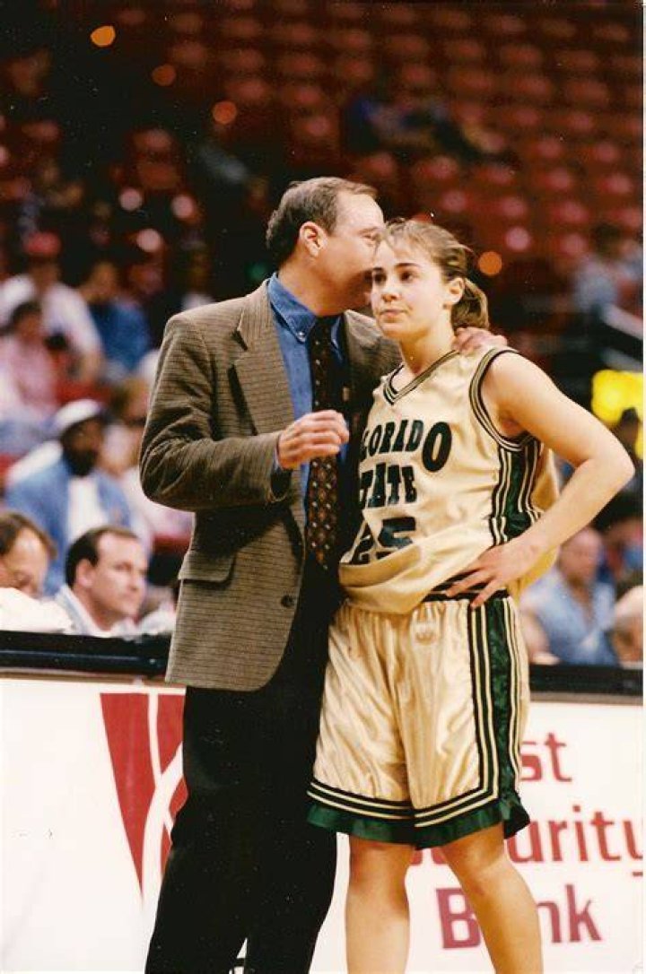 Becky Hammon Husband, Bio, Age, Parents, Net Worth & More