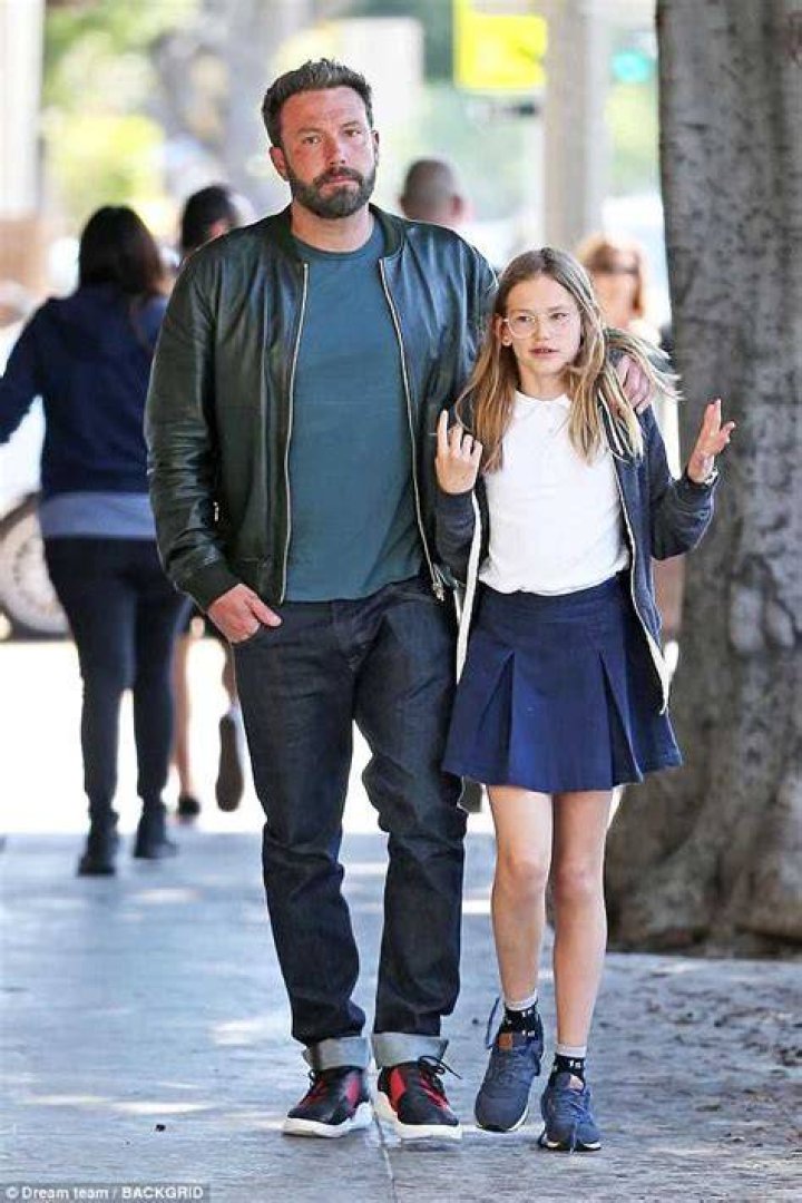 Ben Affleck takes daughter Violet out for ice cream in Los Angeles