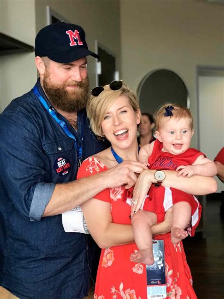 Ben and Erin Napier Baby Daughter Mae YouTube Erin Napier