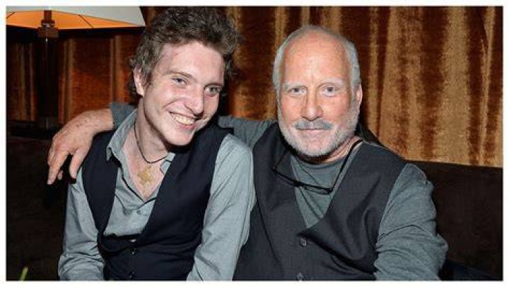 Ben Dreyfuss, Son Of Jaws Star Richard Dreyfuss, Made A Fat Joke And It