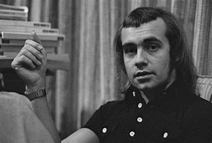 Bernie Taupin Net Worth , Salary, Age, Height, Bio, Family, Career