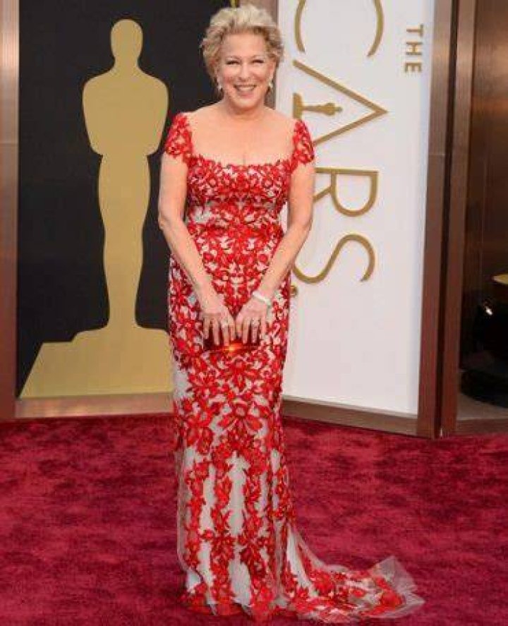 Bette Midler Weight Height Measurements Bra Size Ethnicity celebritylist