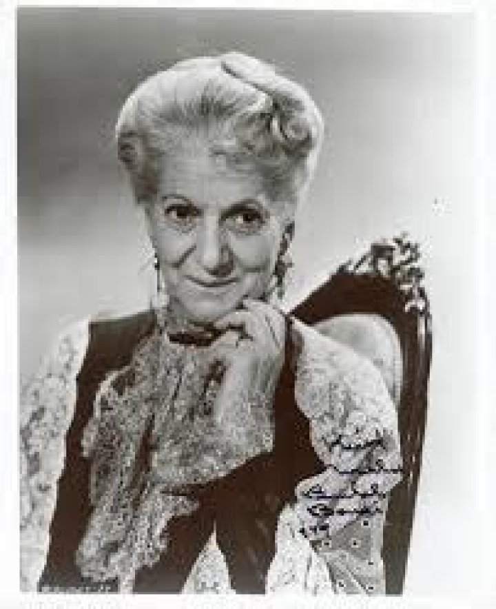 Beulah Bondi (May 3, 1889 January 11, 1981) was an American actress